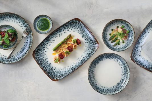 blue speckled dining set